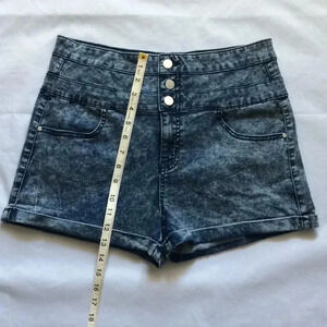 Tinsel Town Denim Couture Distressed Shorts Size11
